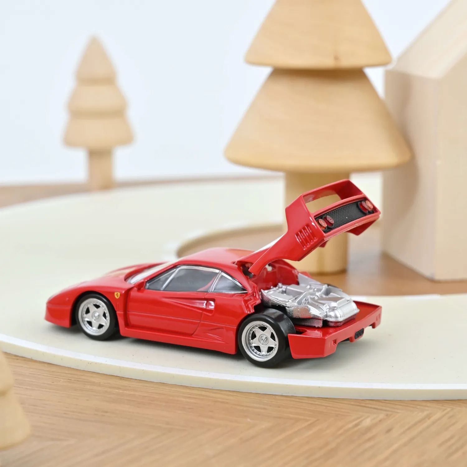 Norev Ferrari F40 1987 Jet-car 1/43 Rouge jouet capot ouvrant