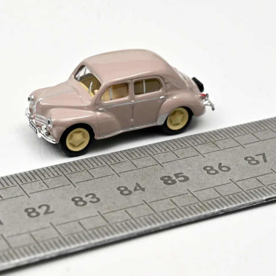 Norev Renault 4CV 1955 miniature 1/87 beige tourterelle