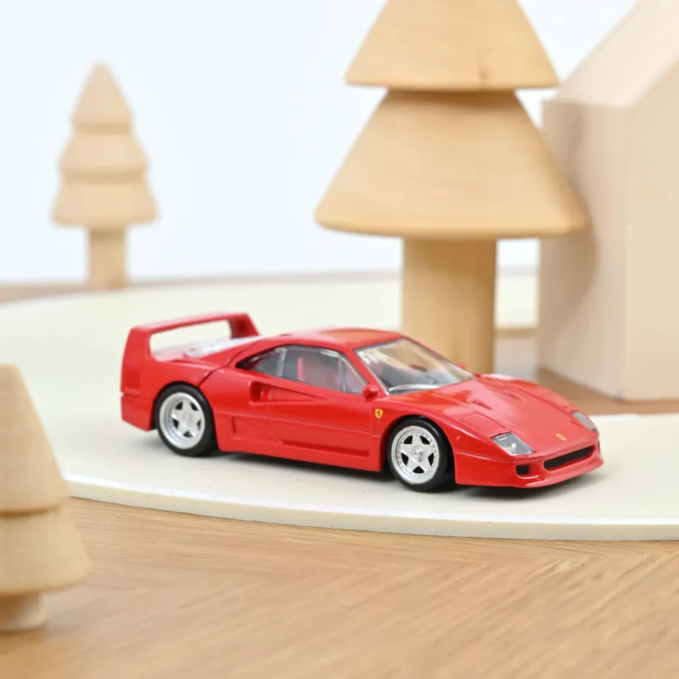 Norev Ferrari F40 1987 Jet-car 1/43 Rouge jouet capot ouvrant