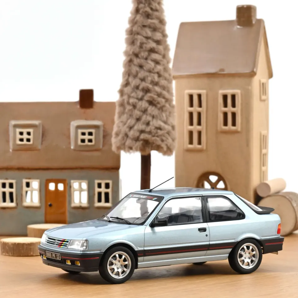 Norev Peugeot 309 GTi 1988 miniature 1/18 Bleu Topaze 300pcs