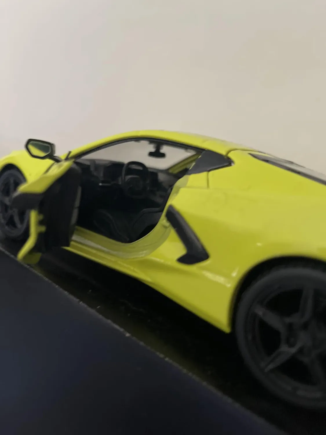 MAISTO Special Edition Corvette miniature auto 1/24 métal