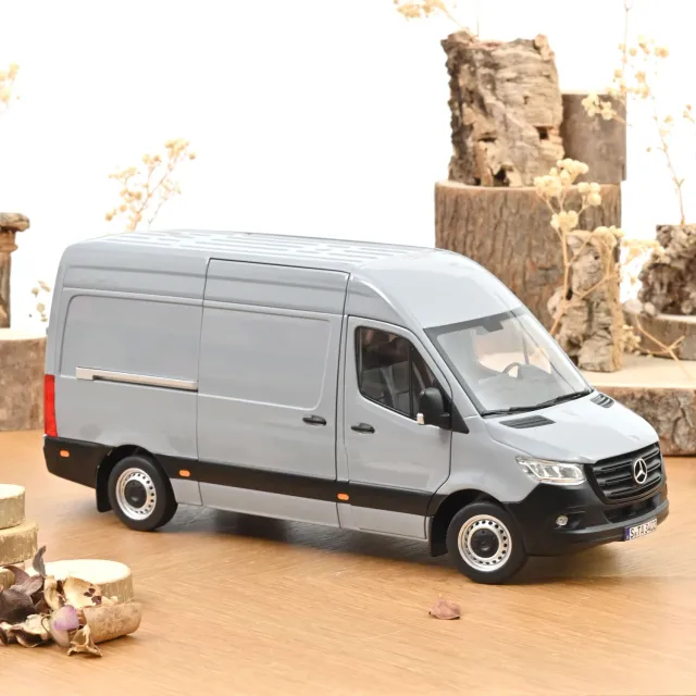 Norev Mercedes Sprinter 2018 miniature 1/18 gris 5 ouvrants