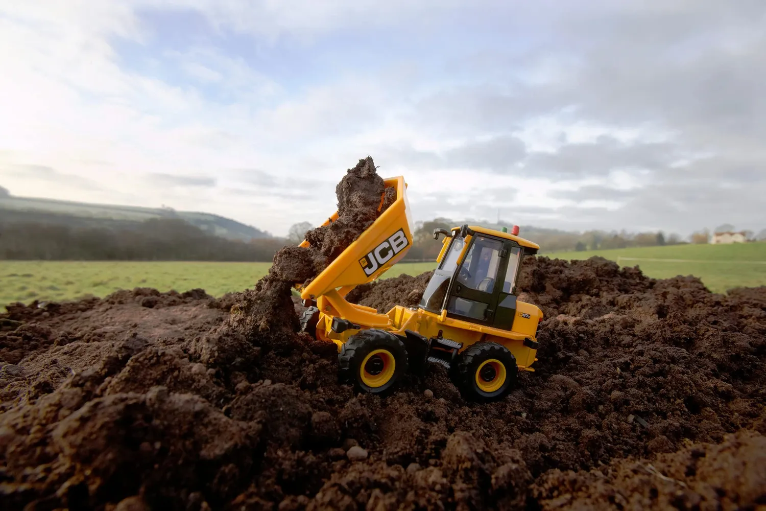 Britains JCB 6T tombereau miniature 1/32 benne basculante