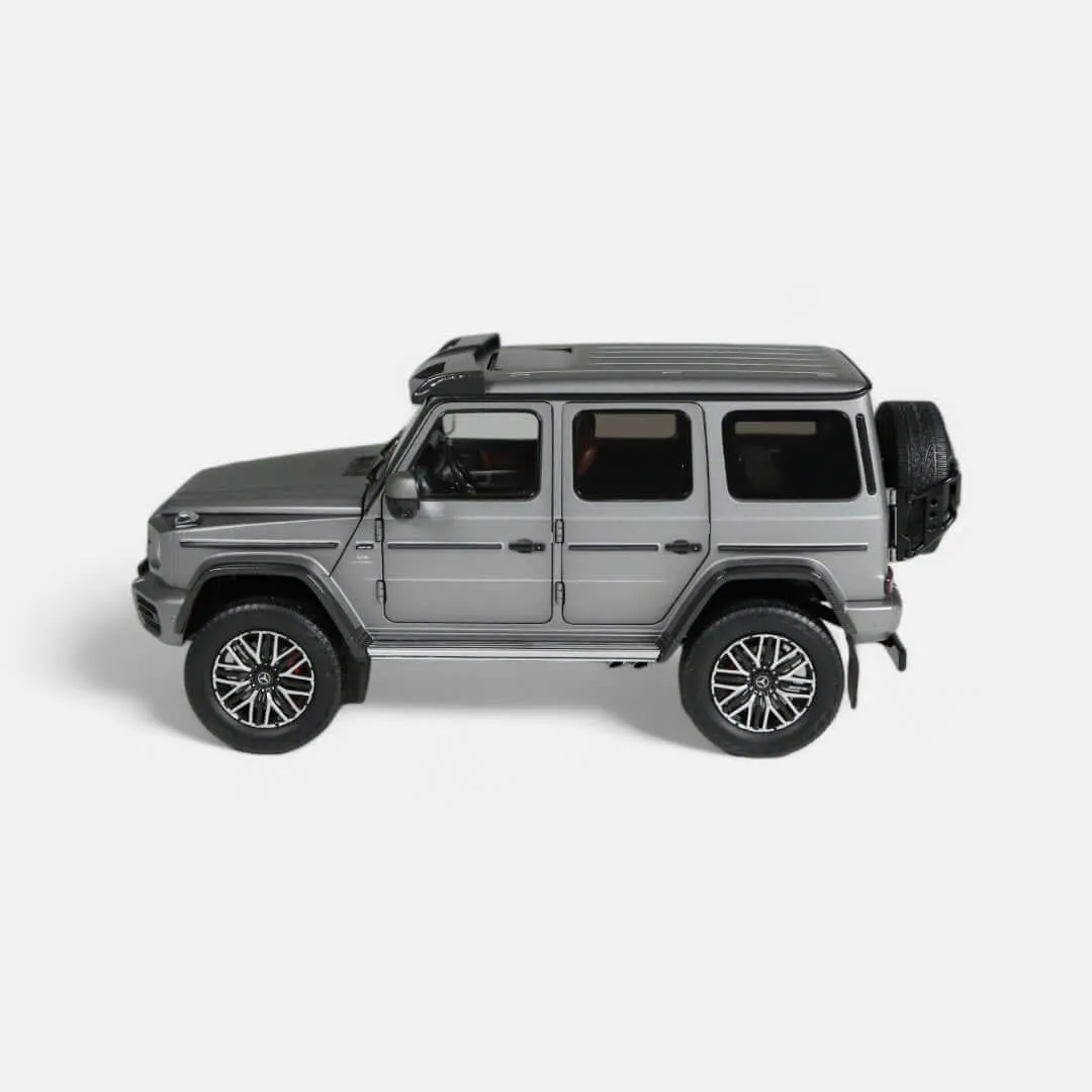 NZG Mercedes-AMG G 63 4x4² voiture miniature 1:18 platine