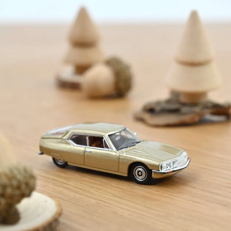 Norev Citroën SM 1972 sable miniature 1/87