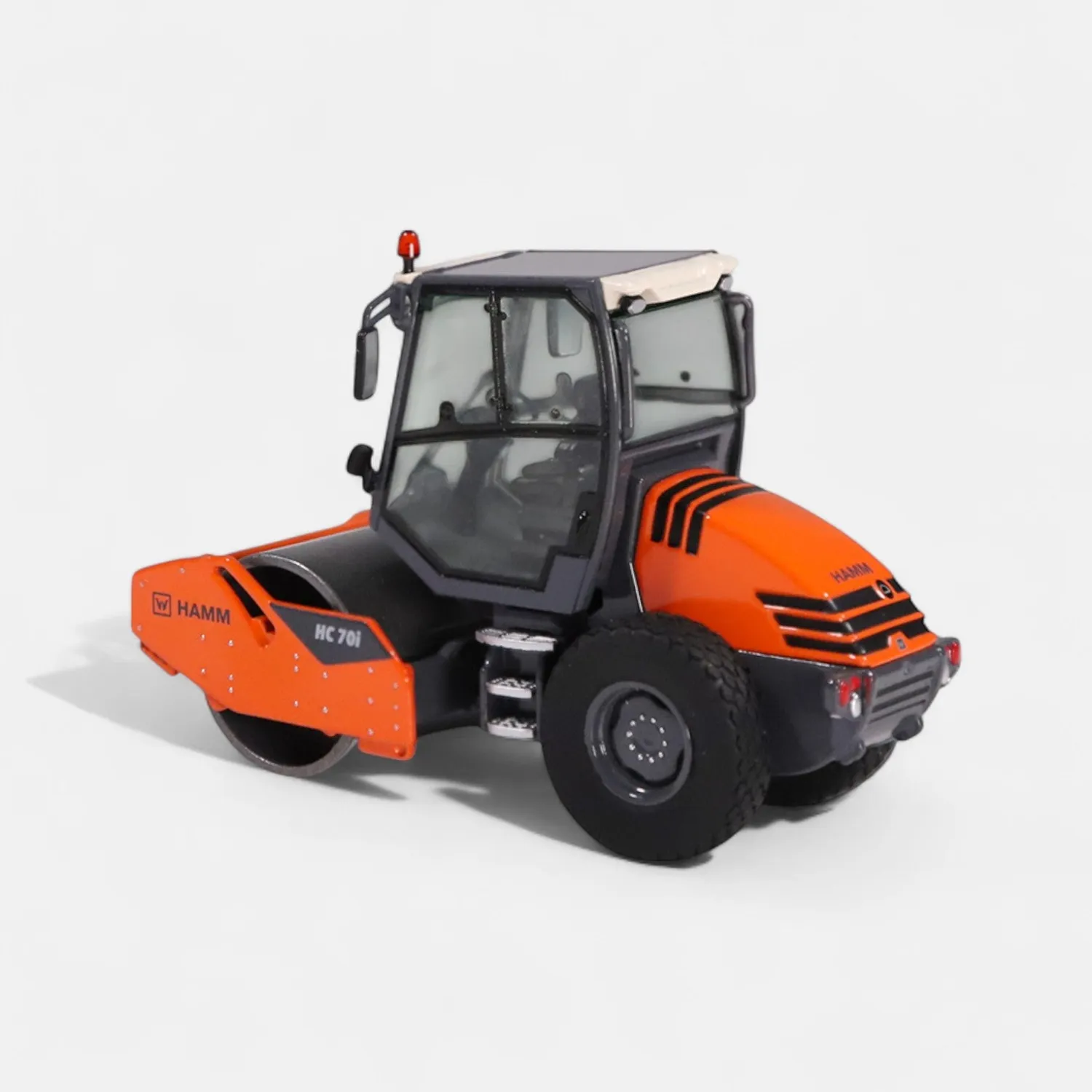 NZG Hamm HC 70i compacteur miniature 1/50 cabine