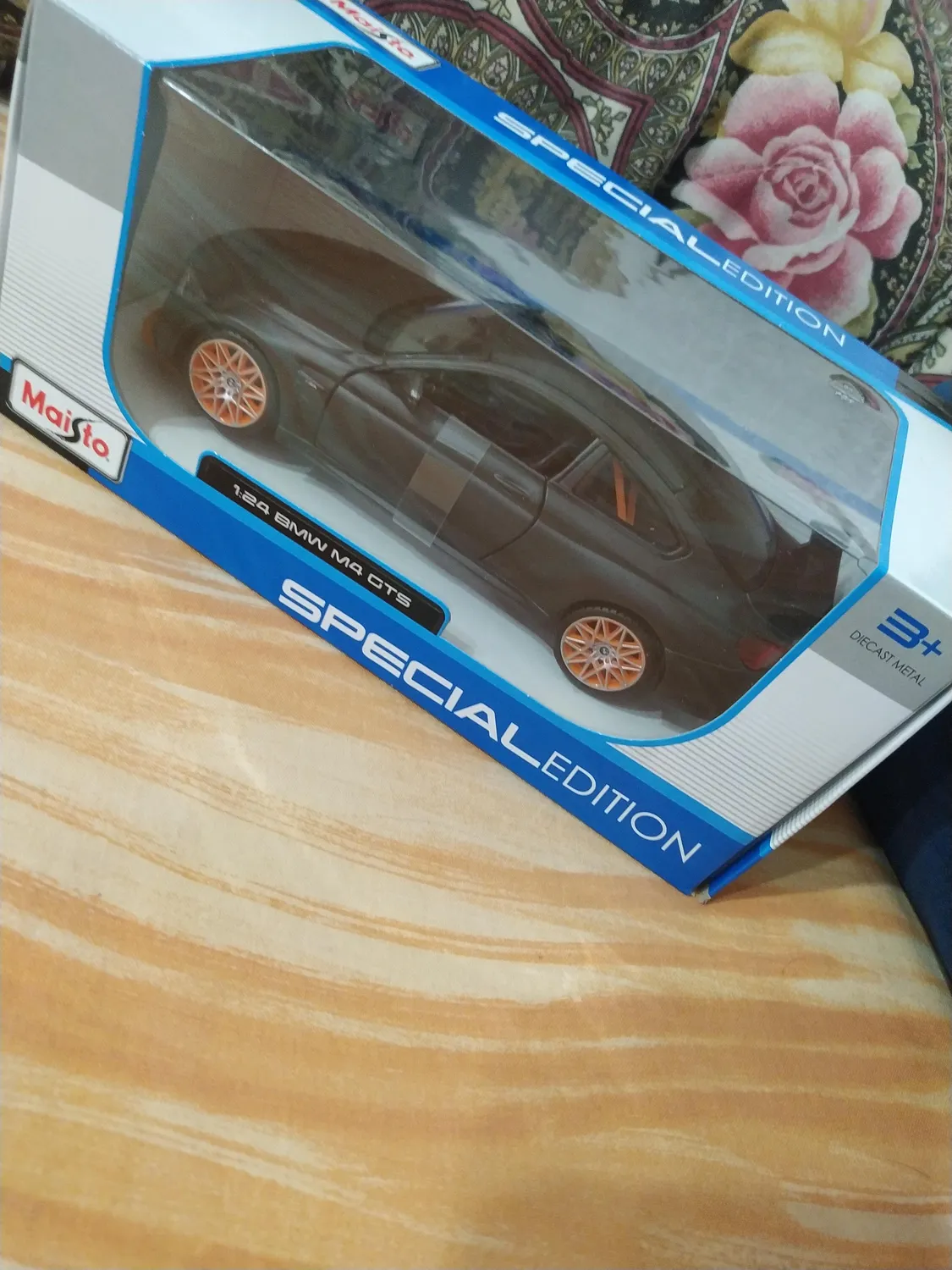 Maisto BMW M4 GTS voiture miniature 1:24 métal