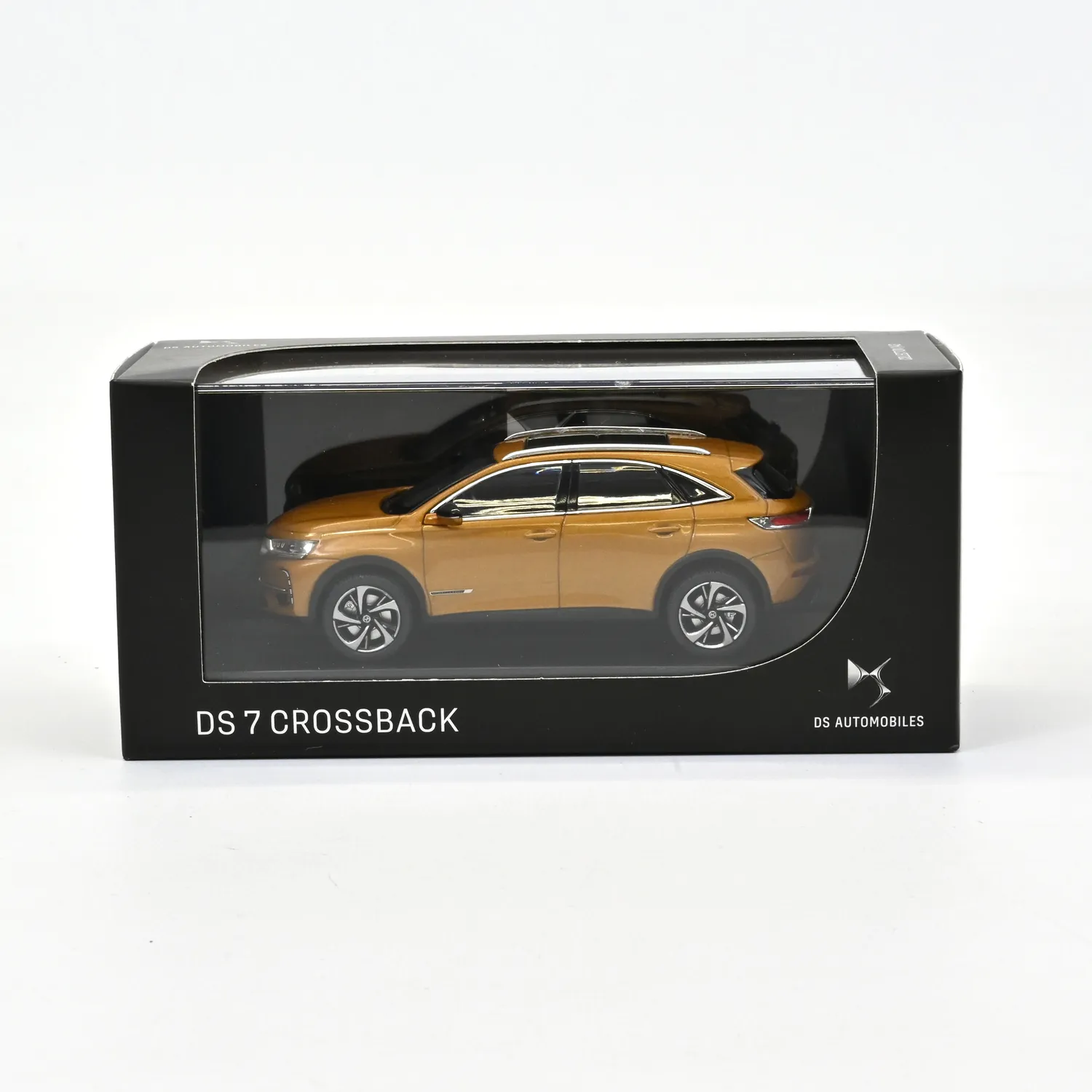 Norev DS 7 Crossback miniature 1/43 or