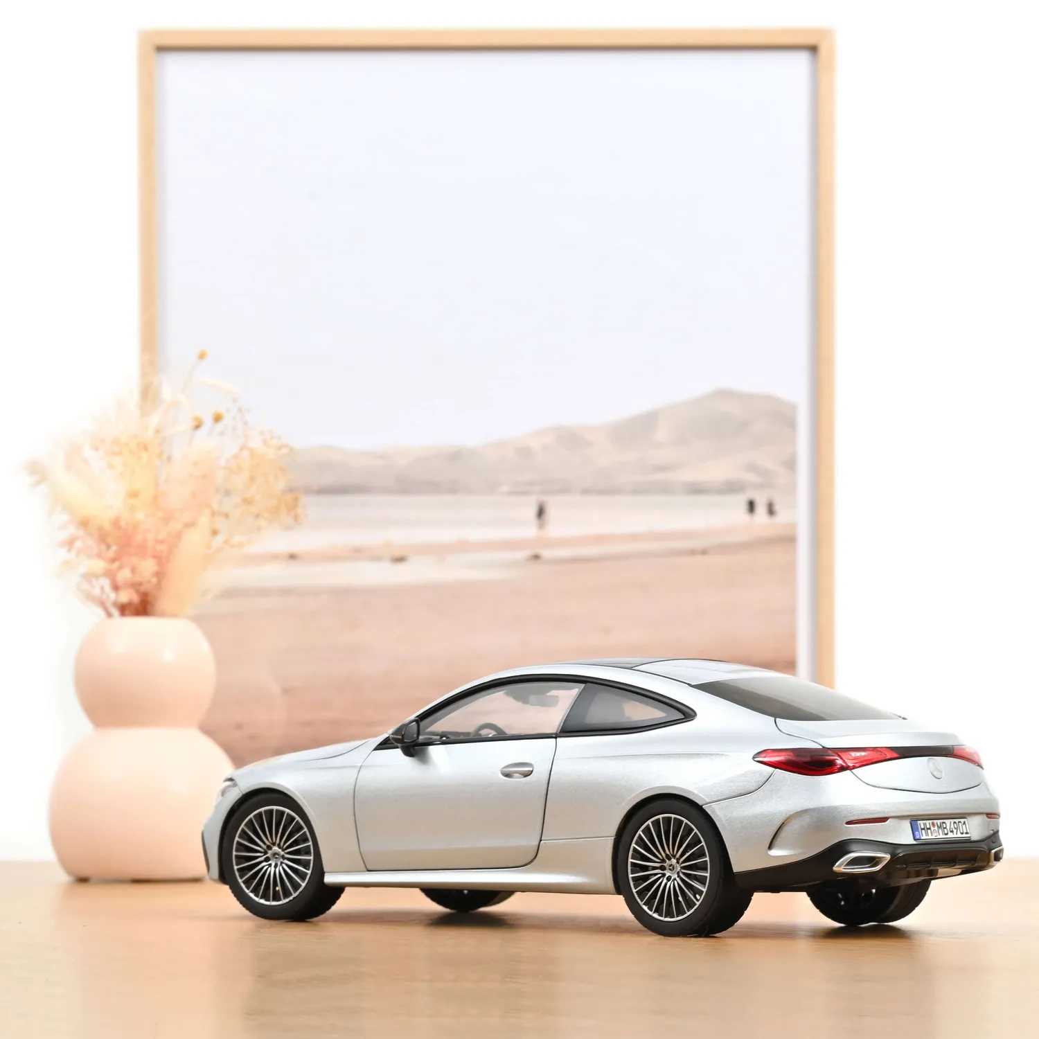 Norev Mercedes CLE Coupé 2024 voiture miniature 1/18 argent high-tech