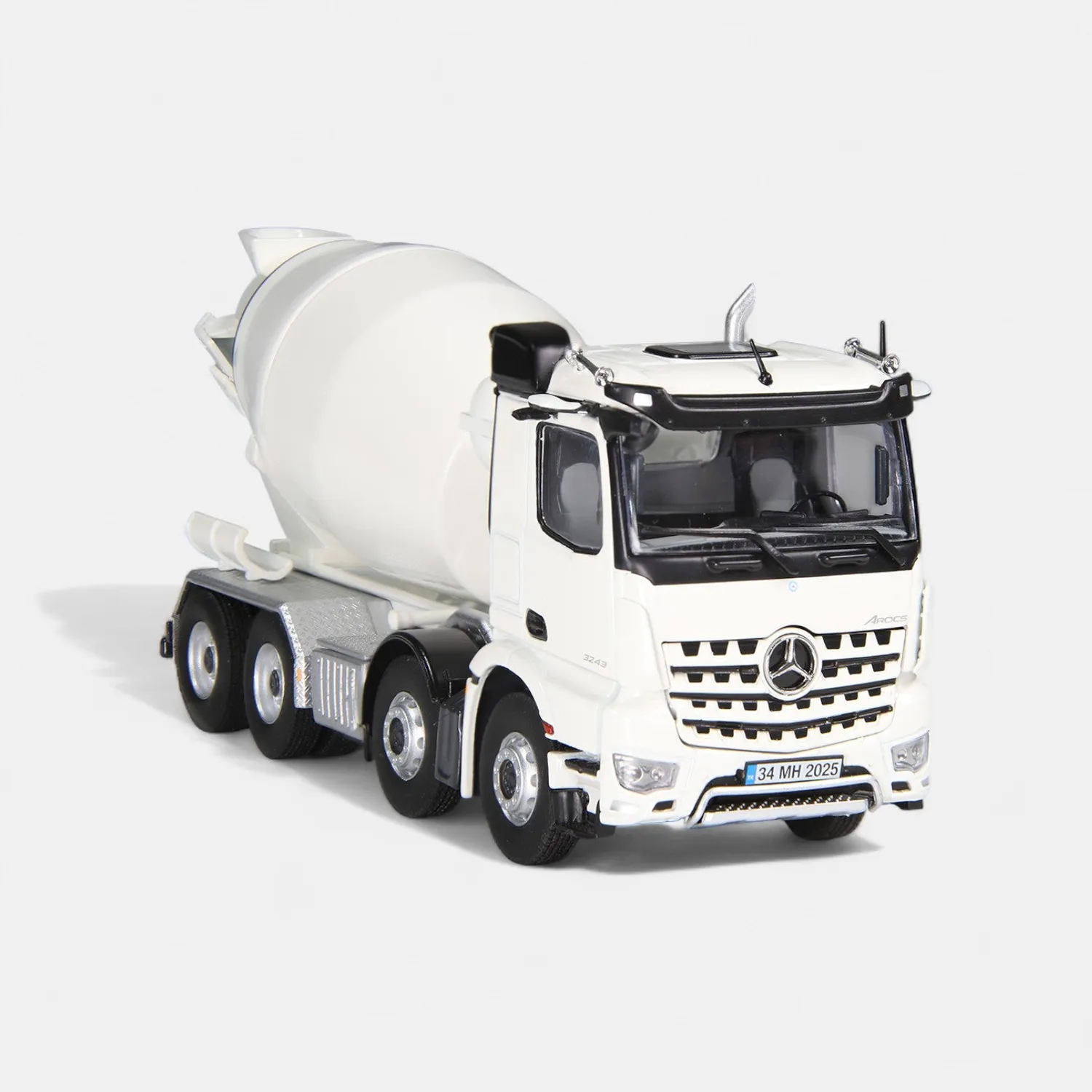 NZG Mercedes Arocs 8x4 toupie camion 1:50
