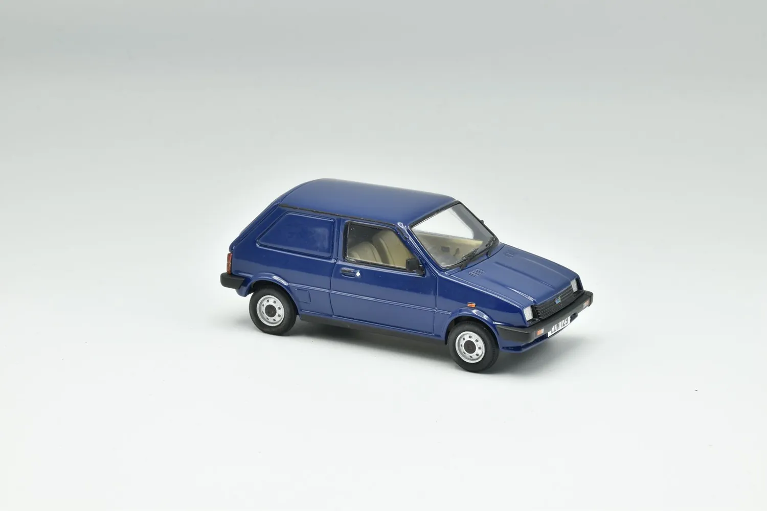 Brooklin Lansdowne Morris Metro Van 1982 miniature bleu foncé
