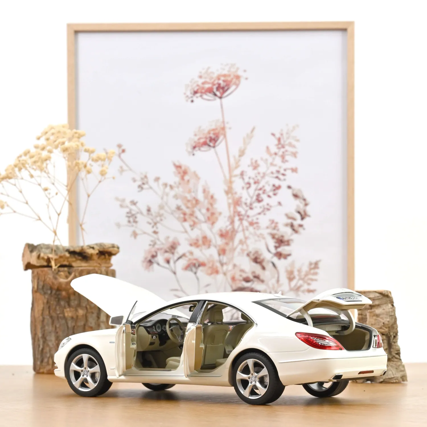 Norev Mercedes CLS Coupe 2011 miniature 1/18 blanc