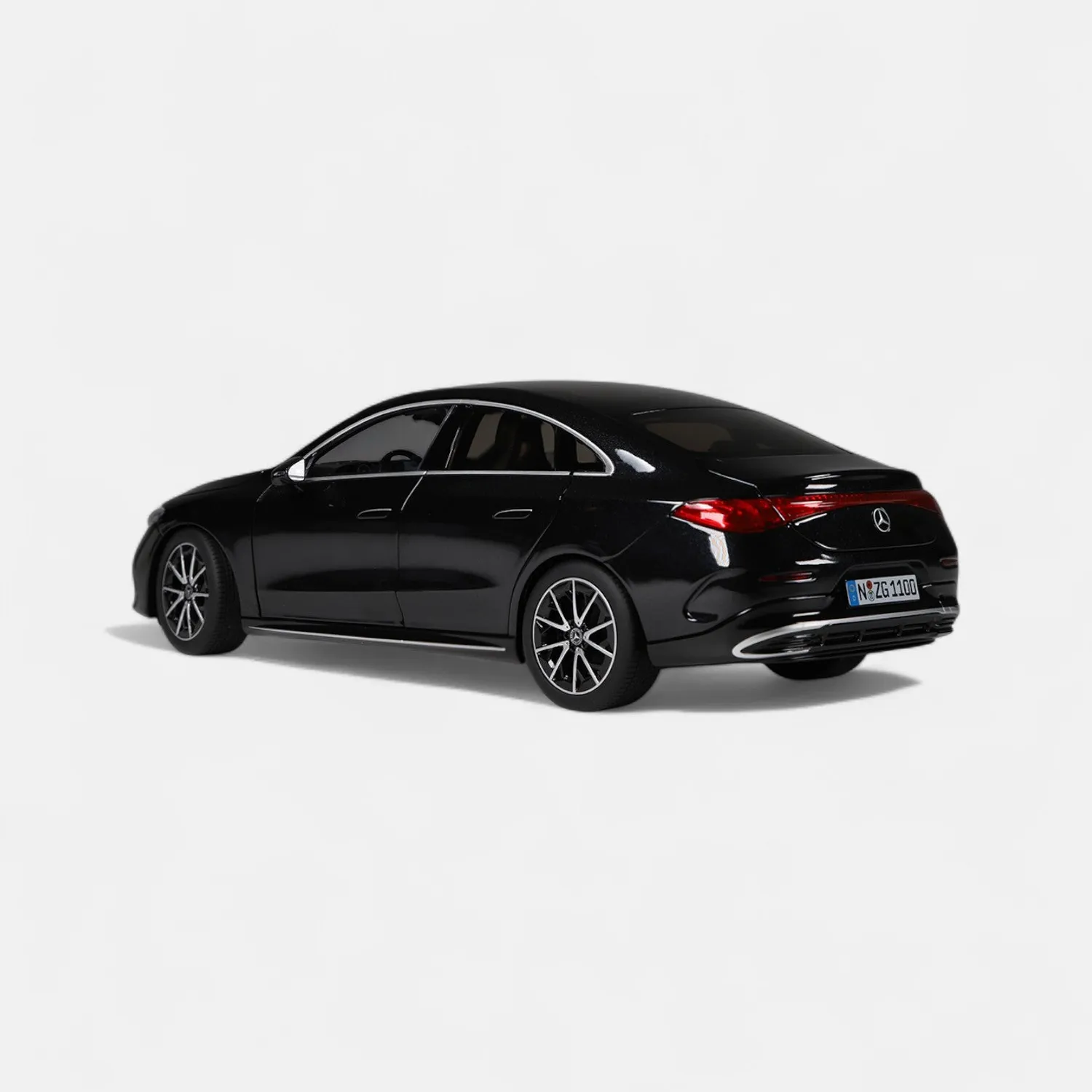 NZG Mercedes CLA Coupé EQ voiture miniature 1:18 électrique