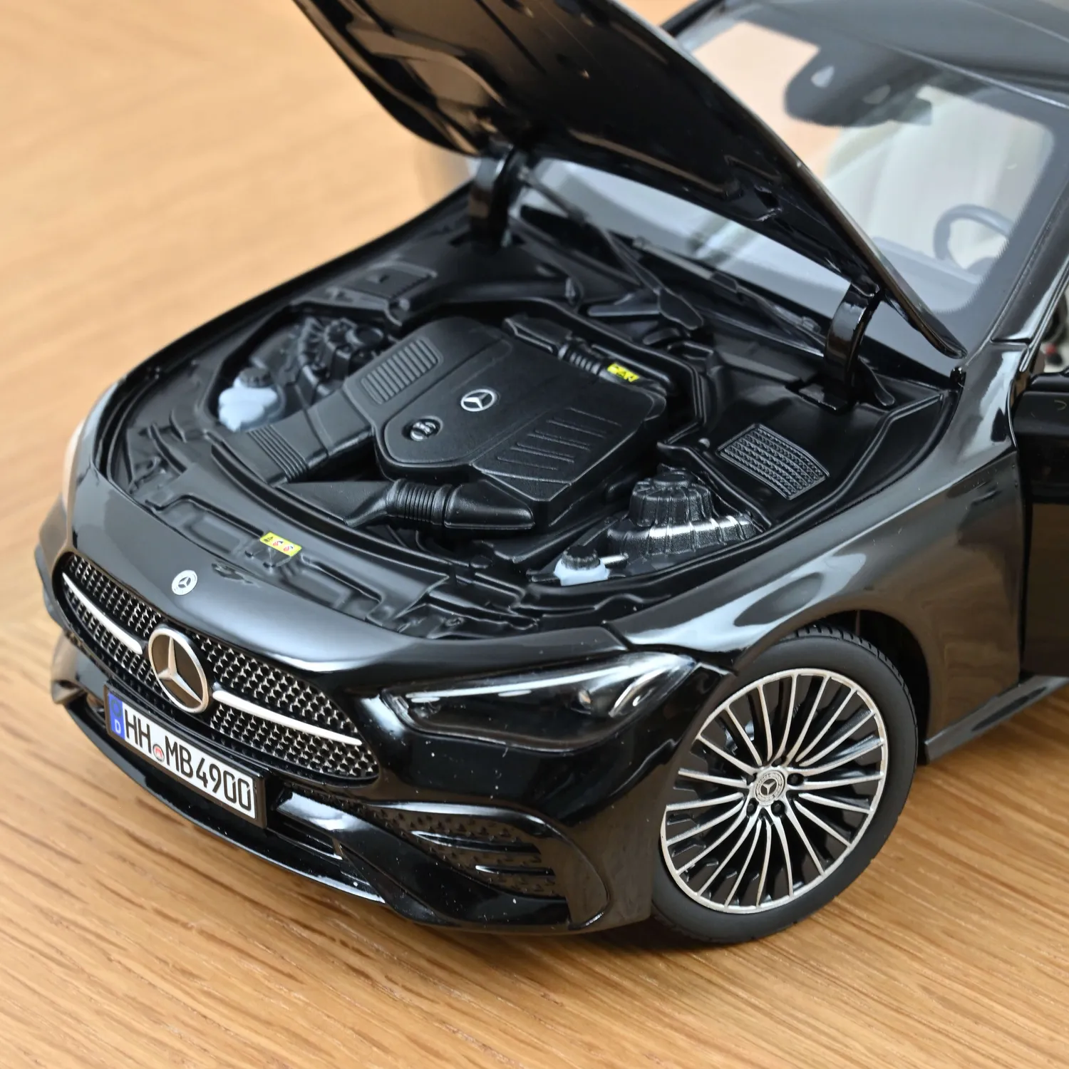 Norev Mercedes CLE Coupé 2024 miniature 1/18 noir obsidienne