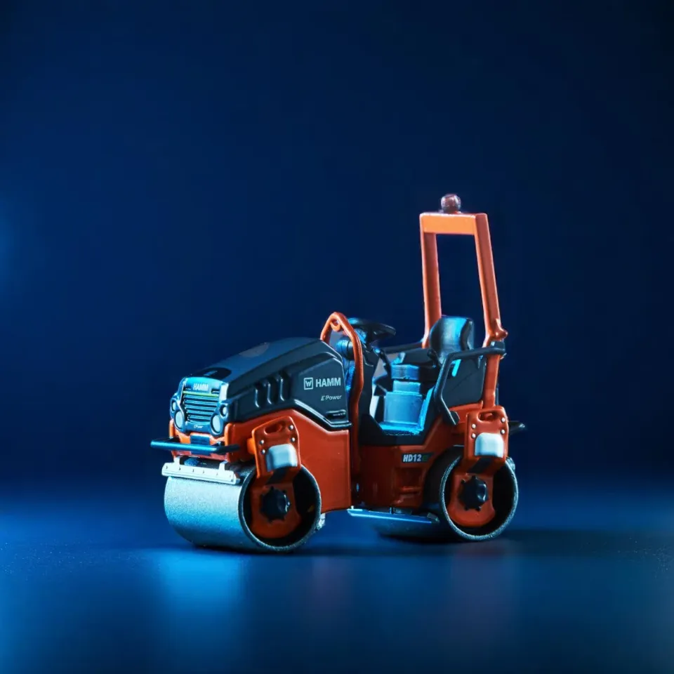 NZG Hamm HD 12e VV miniature rouleau 1:50 55 mm