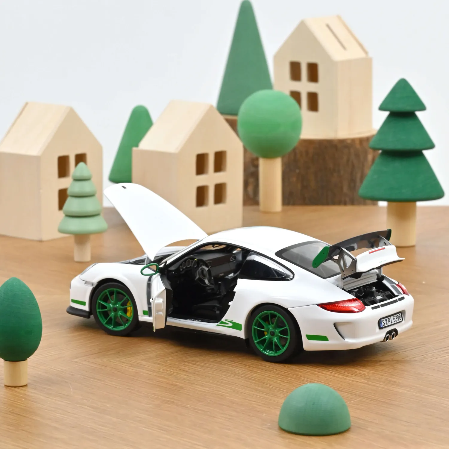 Norev Porsche 911 GT3 RS 2009 miniature 1/18 blanc vert