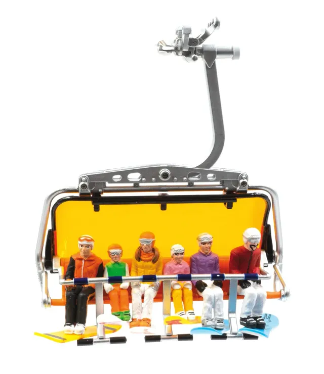 MINIS 6 figurines assises snowboard 1:32