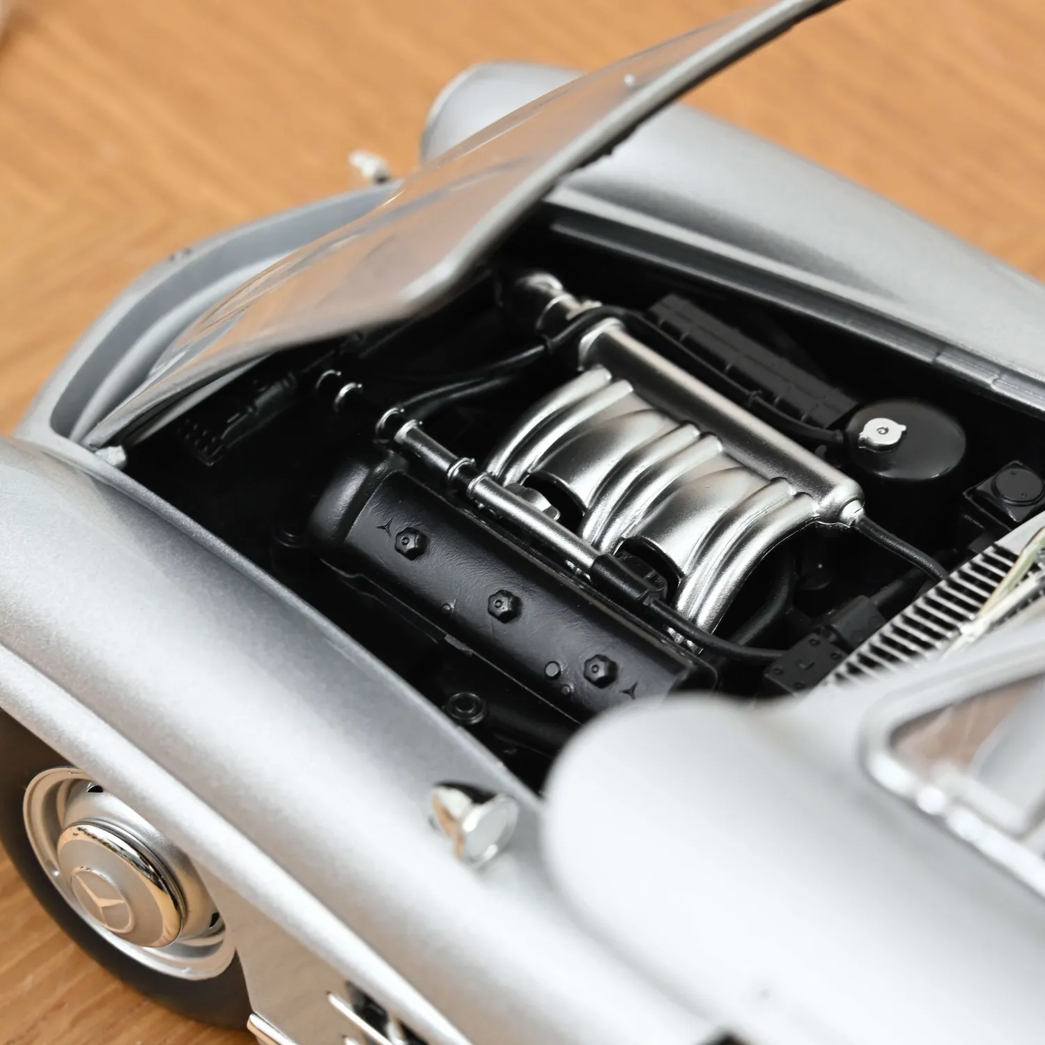 Norev Mercedes 300 SL 1954 miniature 1/18 argent