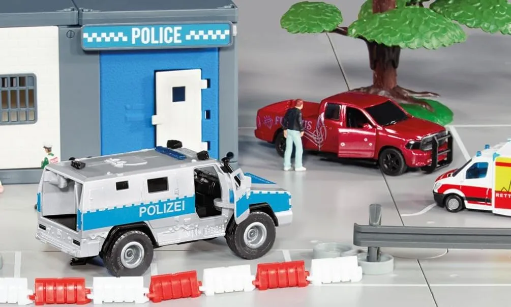 Siku Super 2304 MAN Survivor R voiture police 1:50
