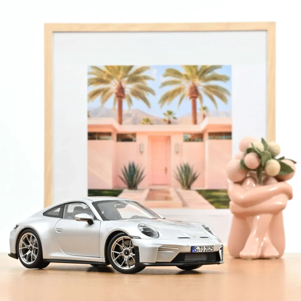 Norev Porsche 911 GT3 Touring miniature 1/18 argent