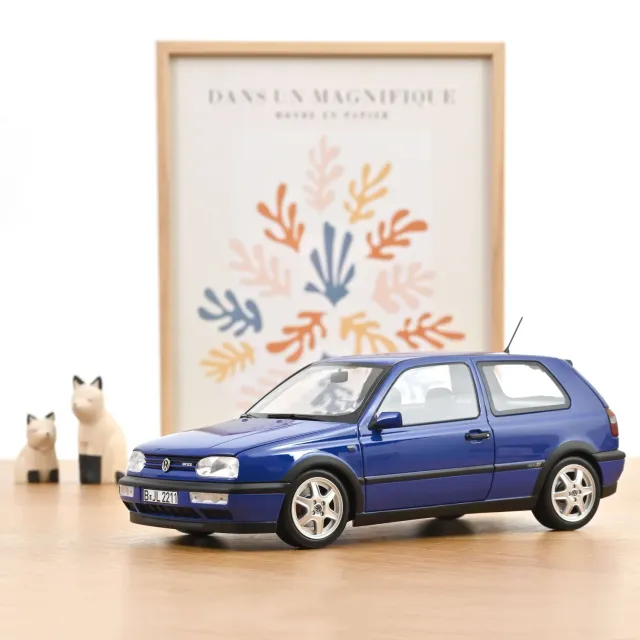 Norev VW Golf GTI Color Concept 1994 miniature 1/18 bleu jazz