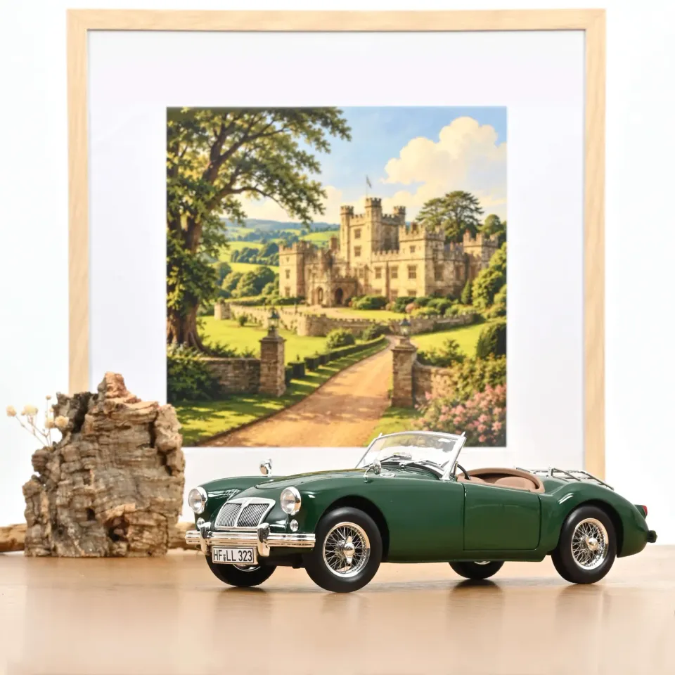 Norev MGA 1955 voiture miniature 1/18 vert anglais
