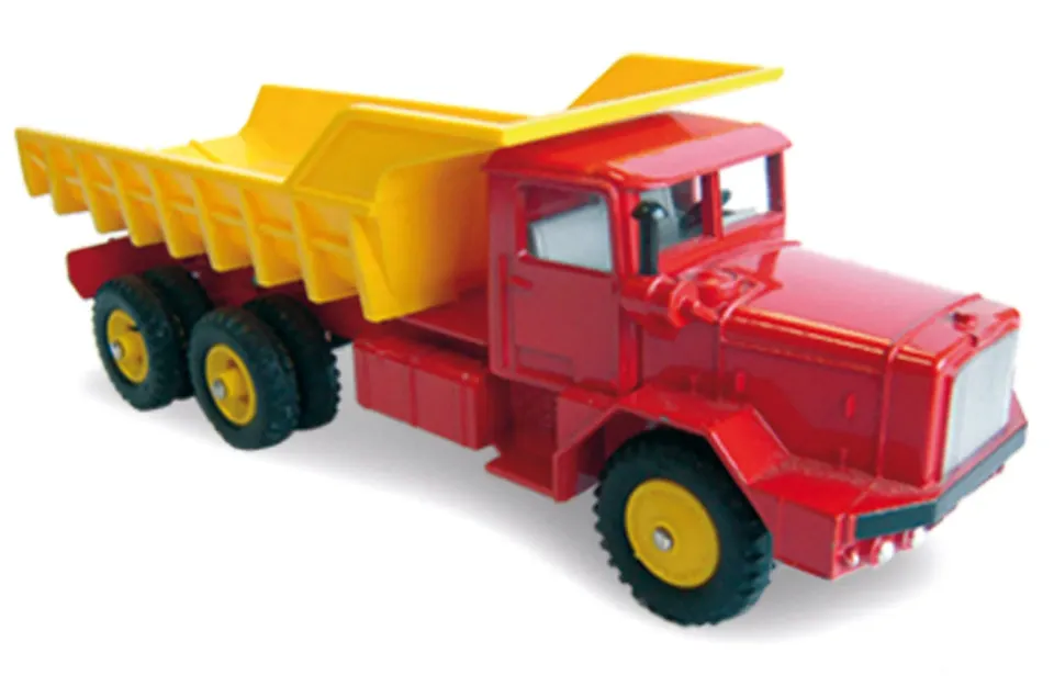 Norev Berliet GBO camion benne miniature 1/43 carrière