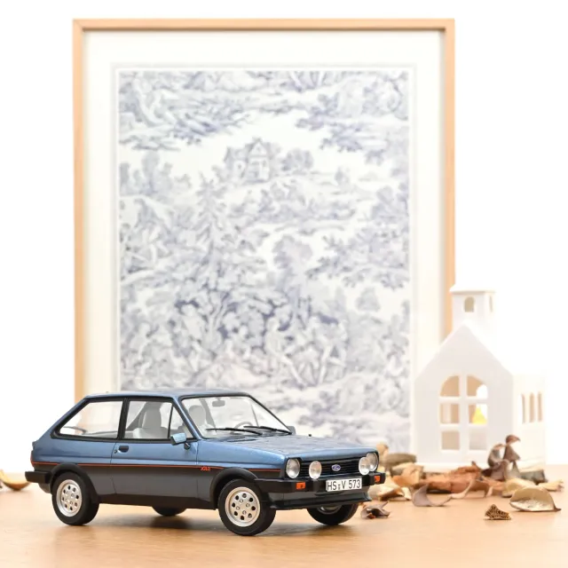 Norev Ford Fiesta XR2 1981 miniature 1/18 bleu métal