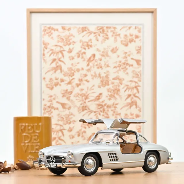 Norev Mercedes 300 SL 1954 miniature 1/18 argent