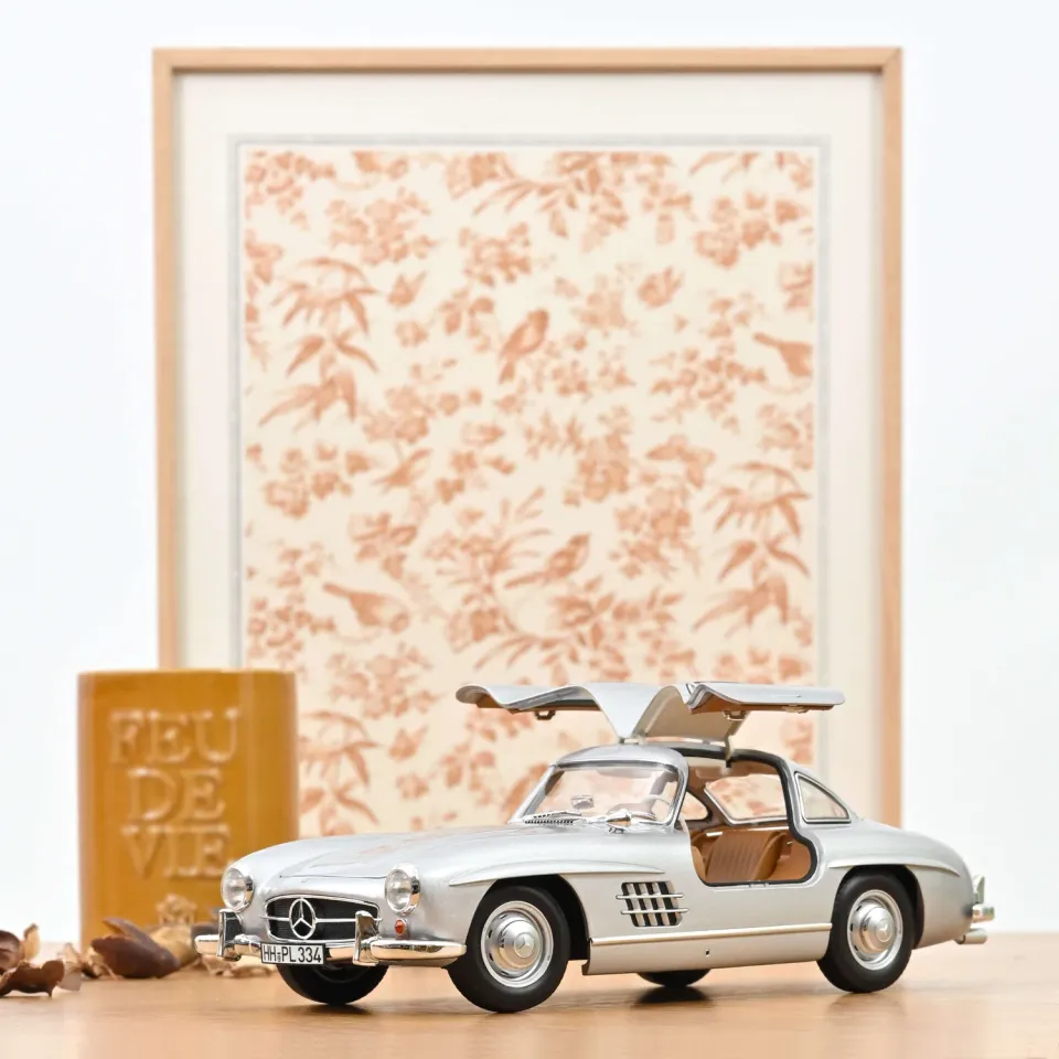 Norev Mercedes 300 SL 1954 miniature 1/18 argent