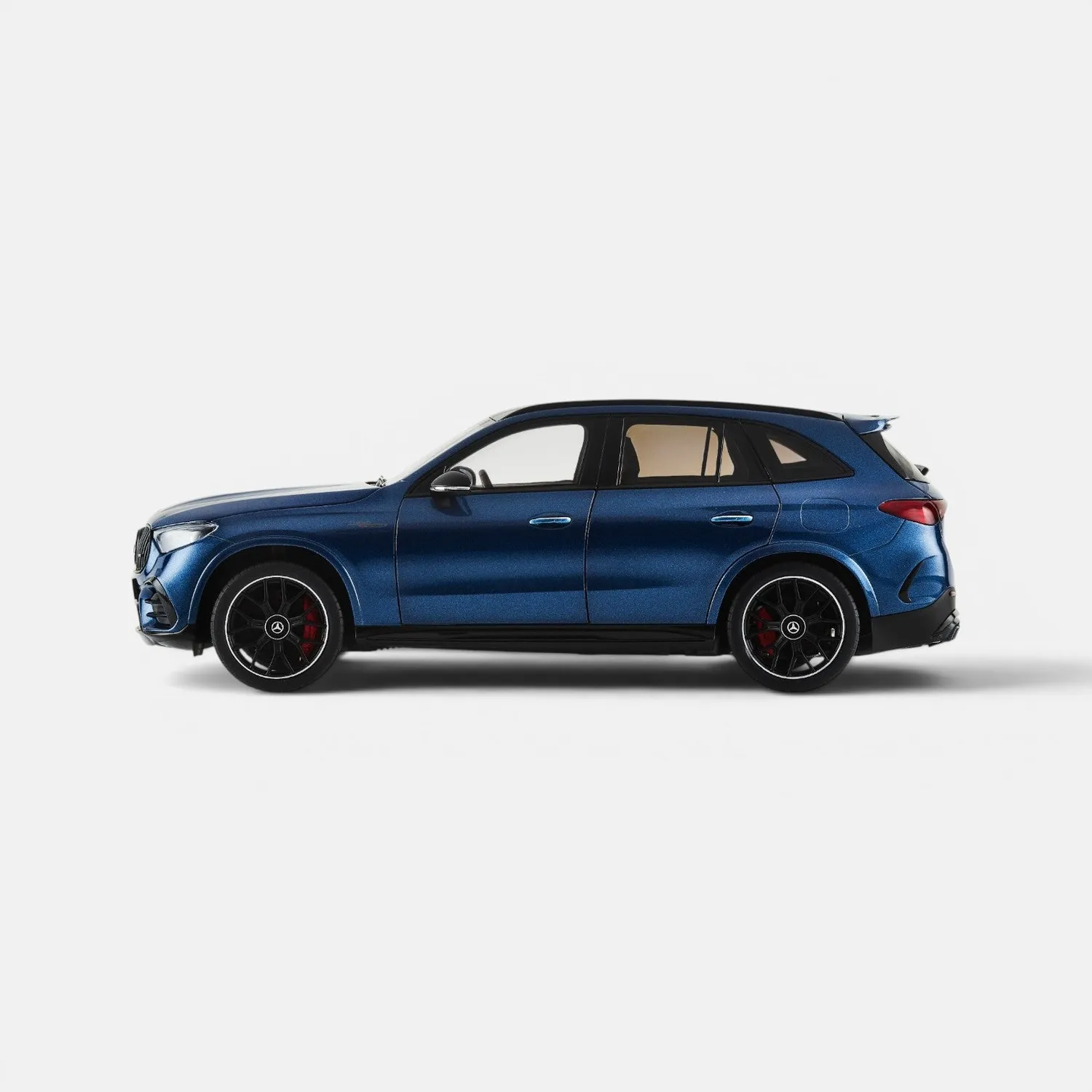 NZG Mercedes-AMG GLC 63 SE voiture miniature 1/18 métal