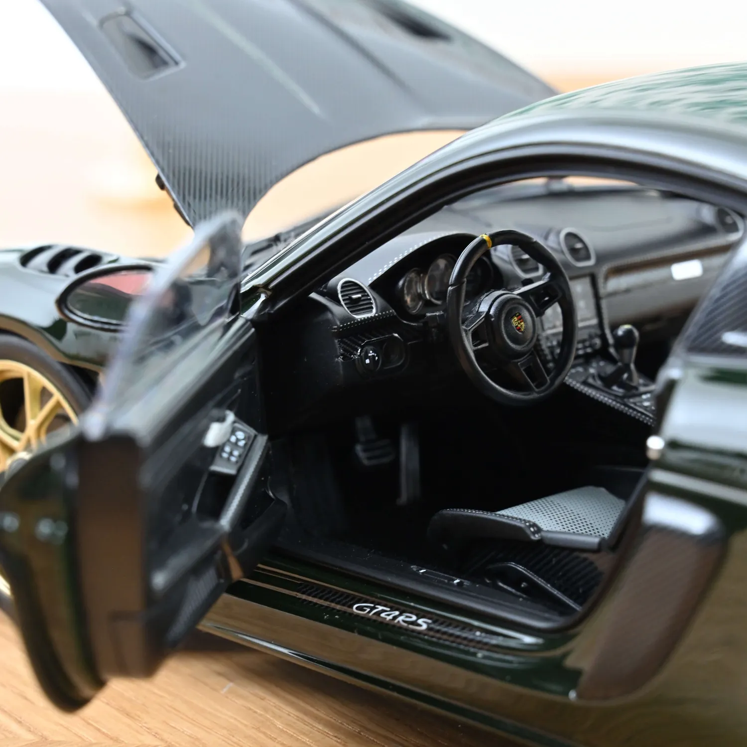 Norev Porsche Cayman GT4 RS 2023 miniature 1/18 vert