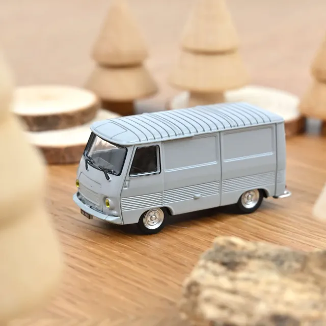 Norev Peugeot J7 1965 miniature 1/87 gris