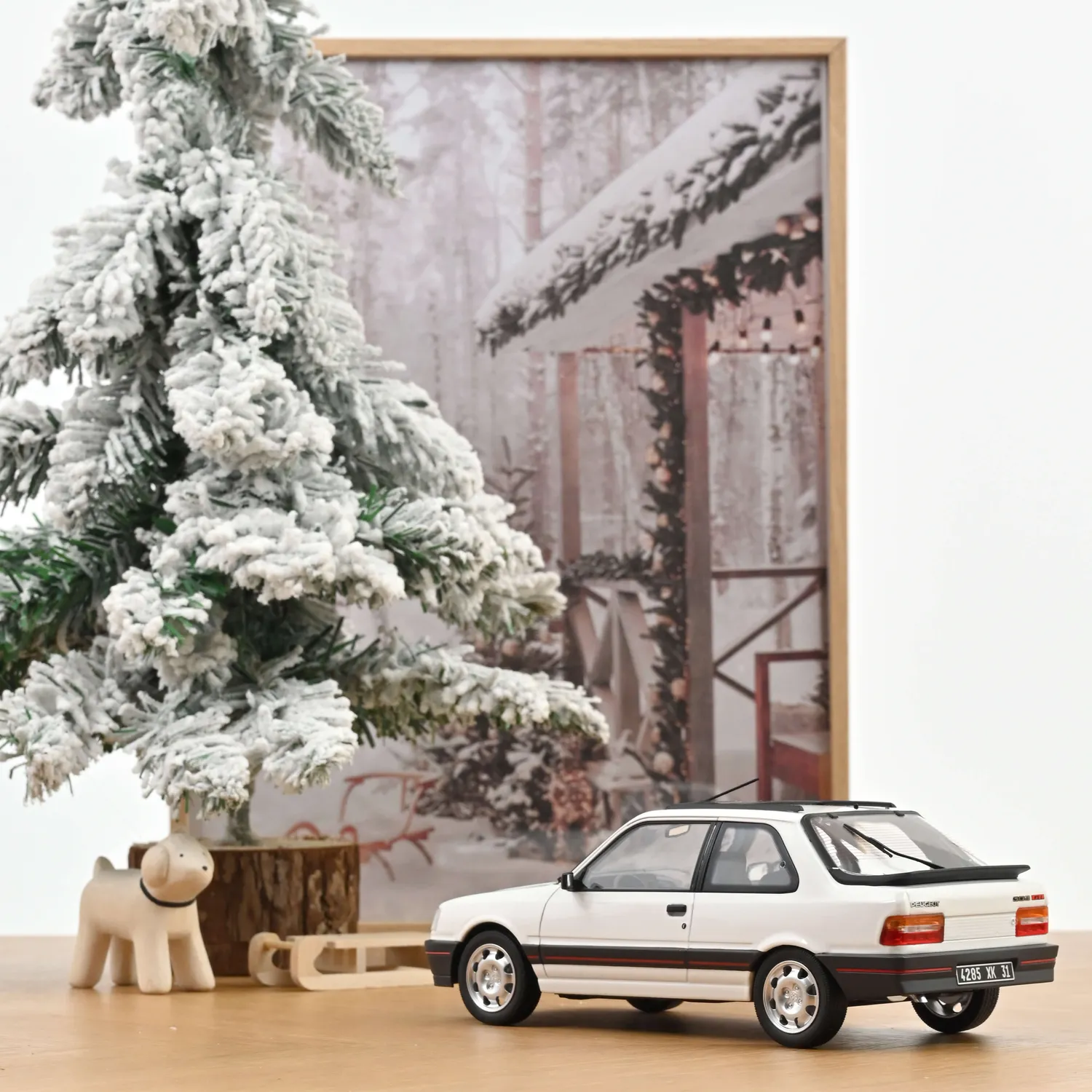 Norev Peugeot 309 GTi 1987 miniature 1/18 blanc Meije