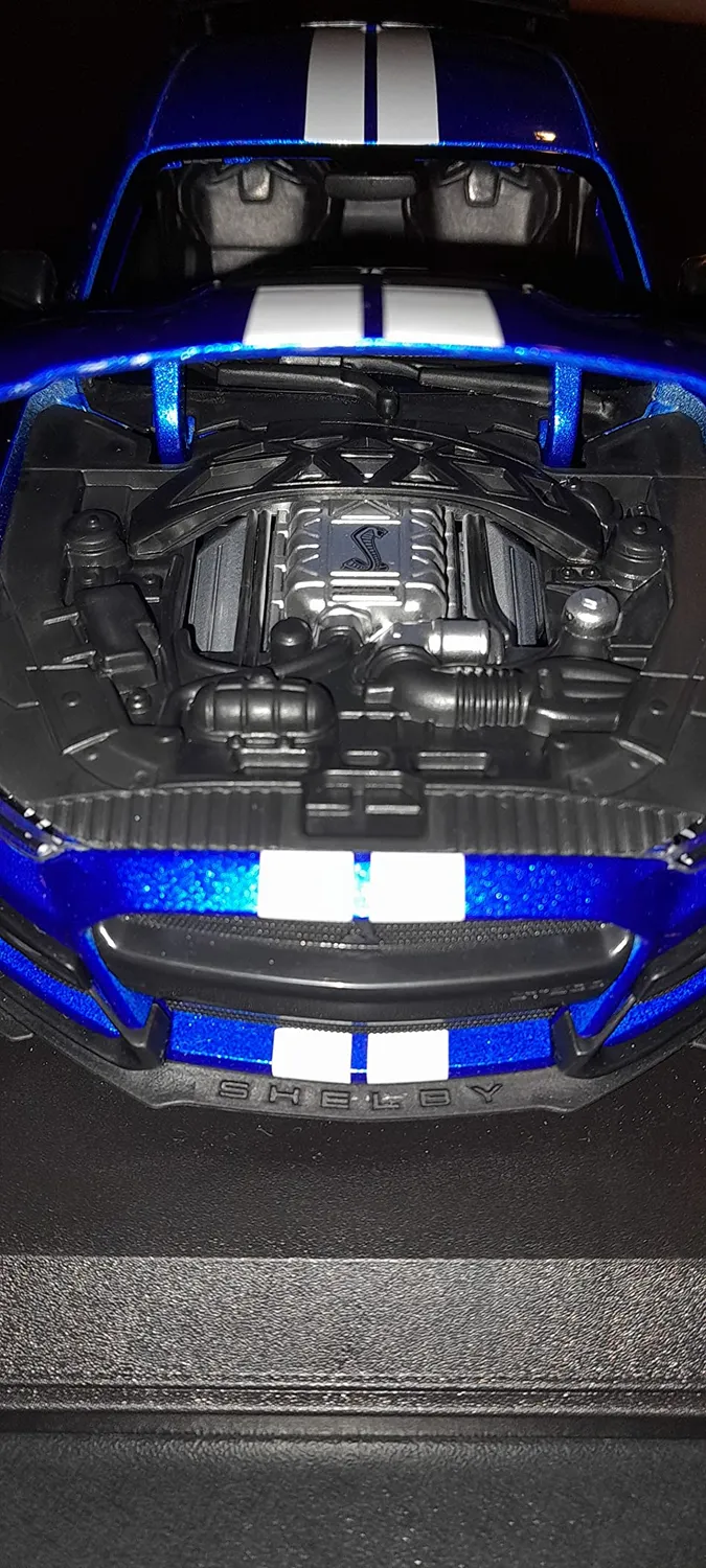 Maisto Special Edition Ford Shelby Mustang GT500 miniature 1/18