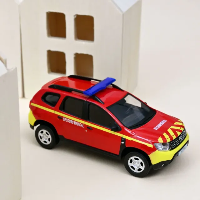 Norev Dacia Duster 2018 miniature 1/43 pompiers secours