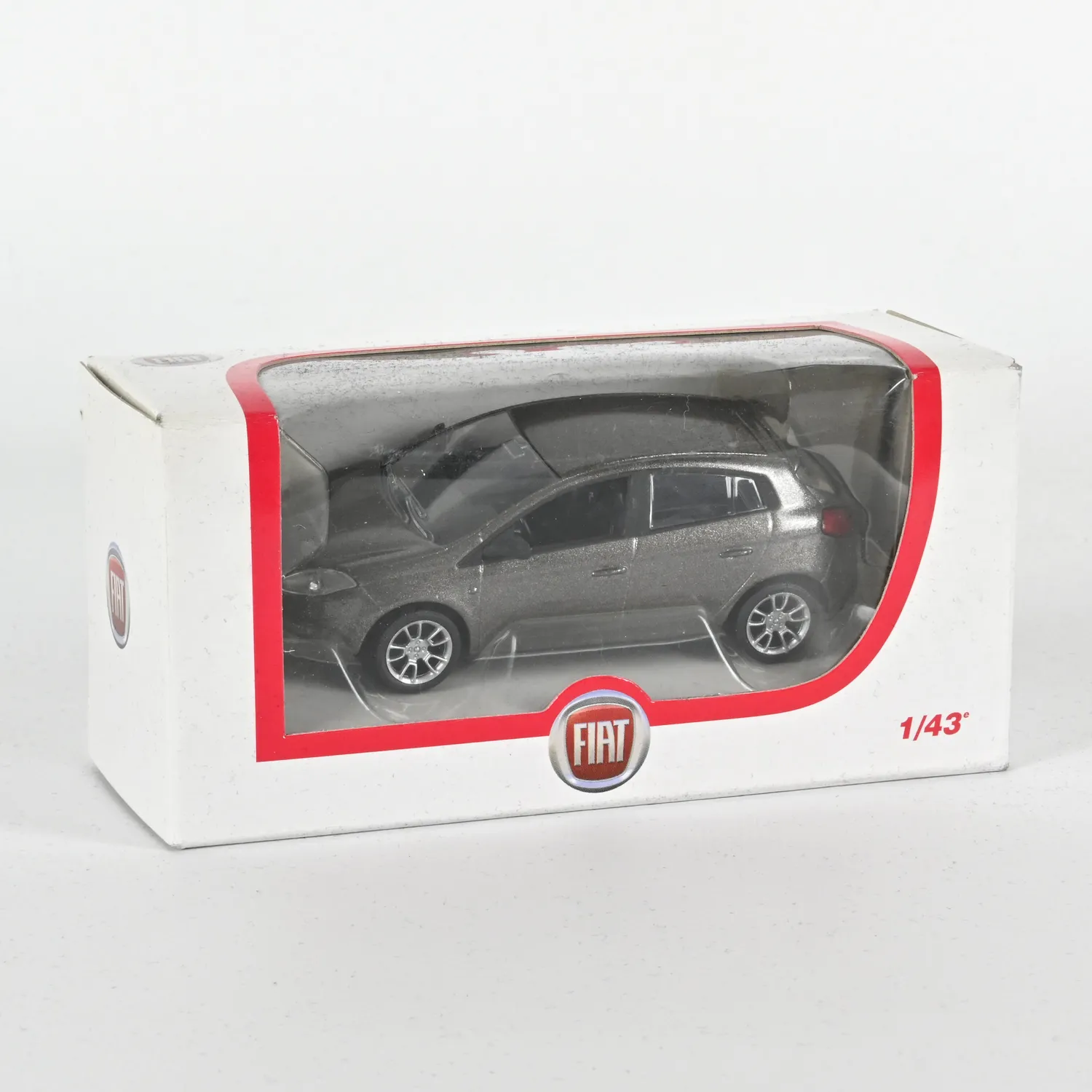 Norev Fiat Nuova Bravo voiture miniature 1/43 Marron