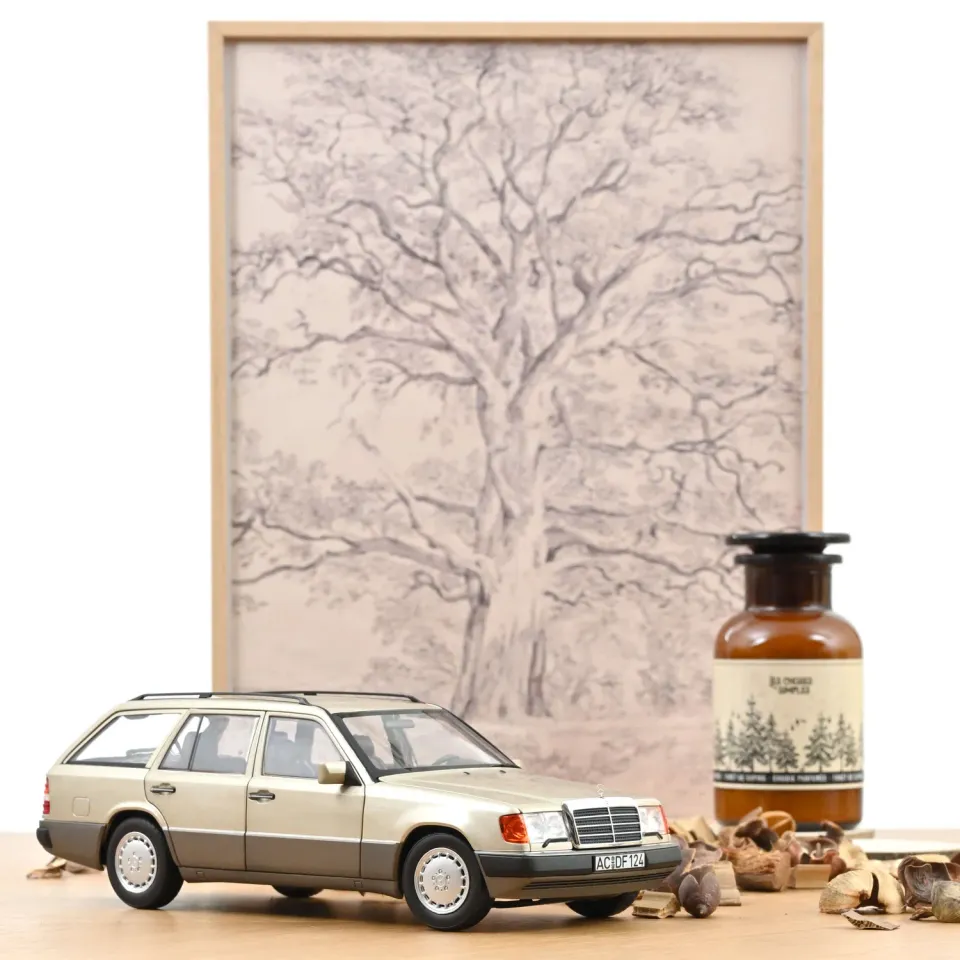 Norev Mercedes 300 TD 1990 miniature 1/18 argent fumé 200 ex