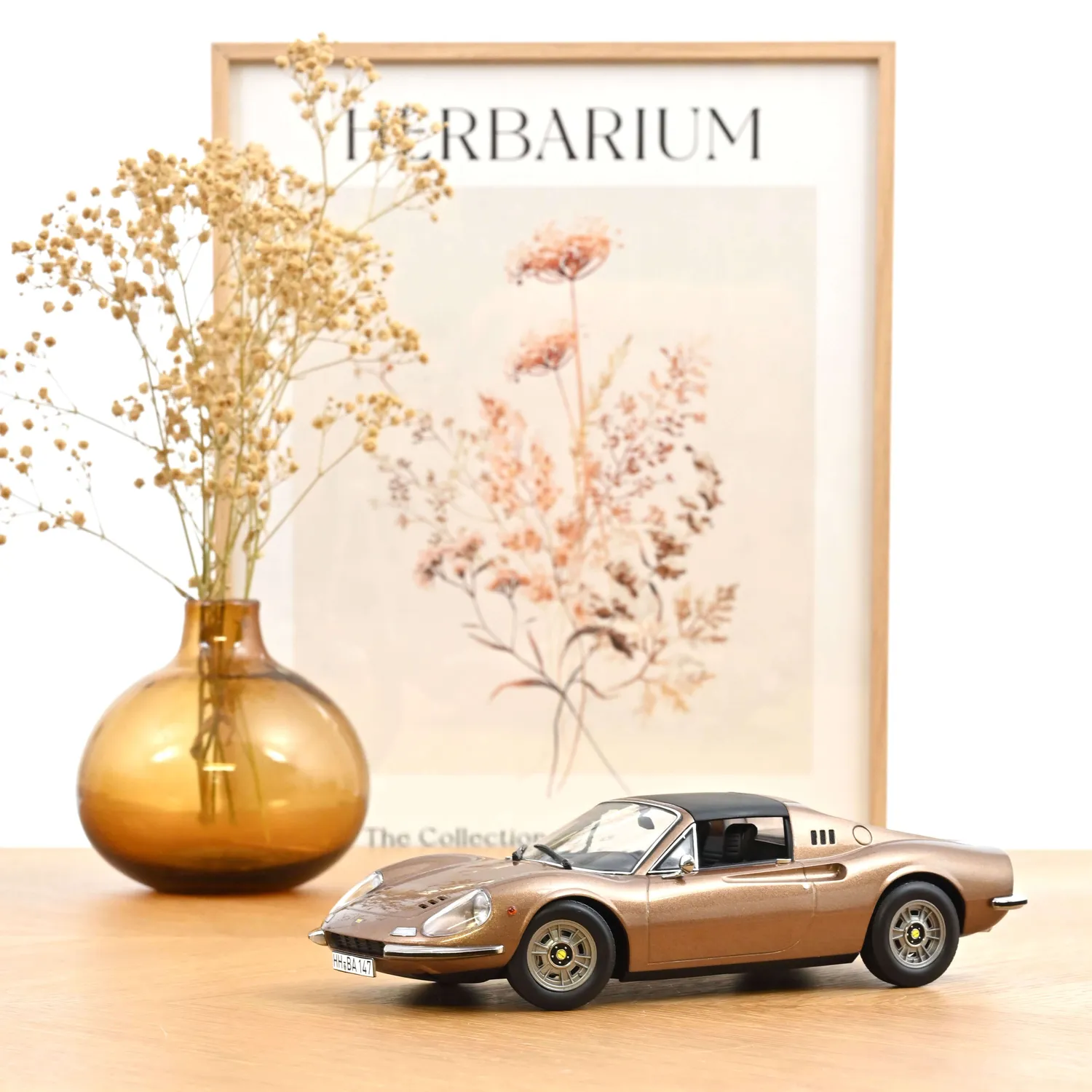 Norev Dino 246 GTS 1970 miniature 1/18 nocciola 200 pcs