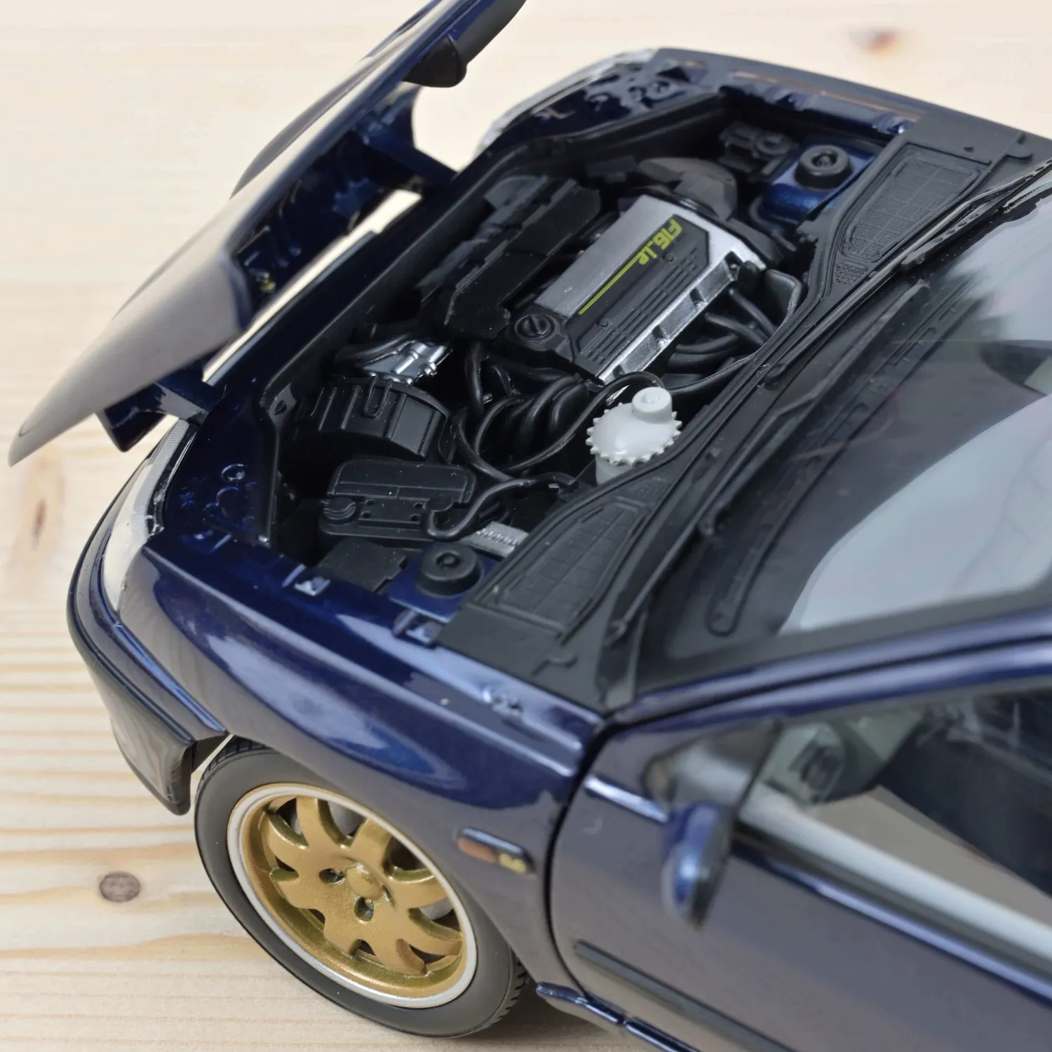 Norev Clio Williams miniature 1/18 bleue 1993