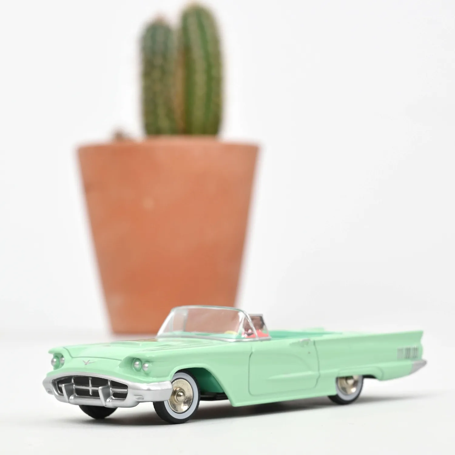 Norev Ford Thunderbird 1960 miniature 1/43 vert Adriatique
