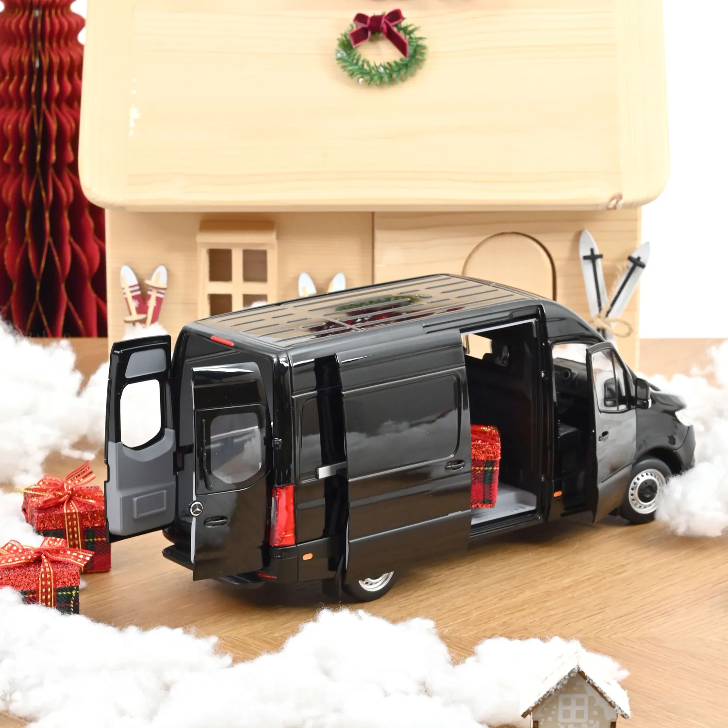 Norev Mercedes-Benz Sprinter 2018 miniature 1/18 noir