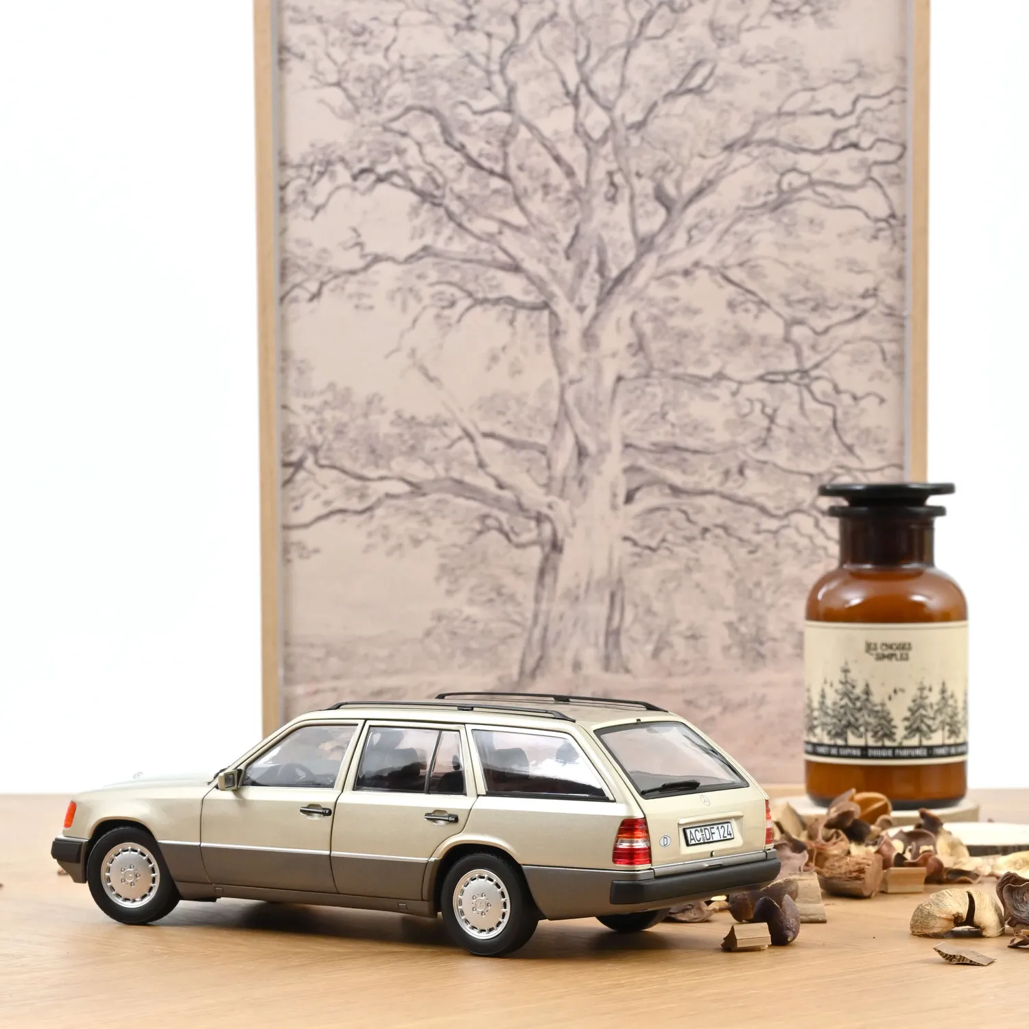 Norev Mercedes 300 TD 1990 miniature 1/18 argent fumé 200 ex