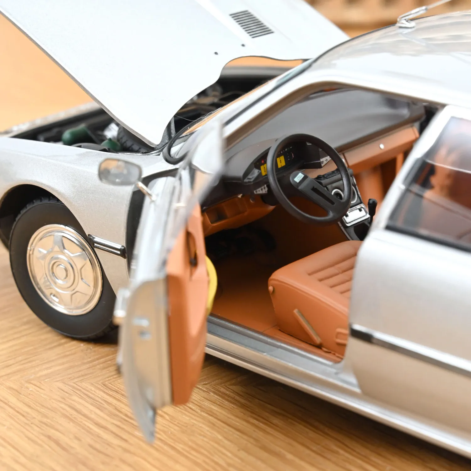 Norev Citroën CX 2200 Pallas 1976 miniature 1/18 gris Largentière