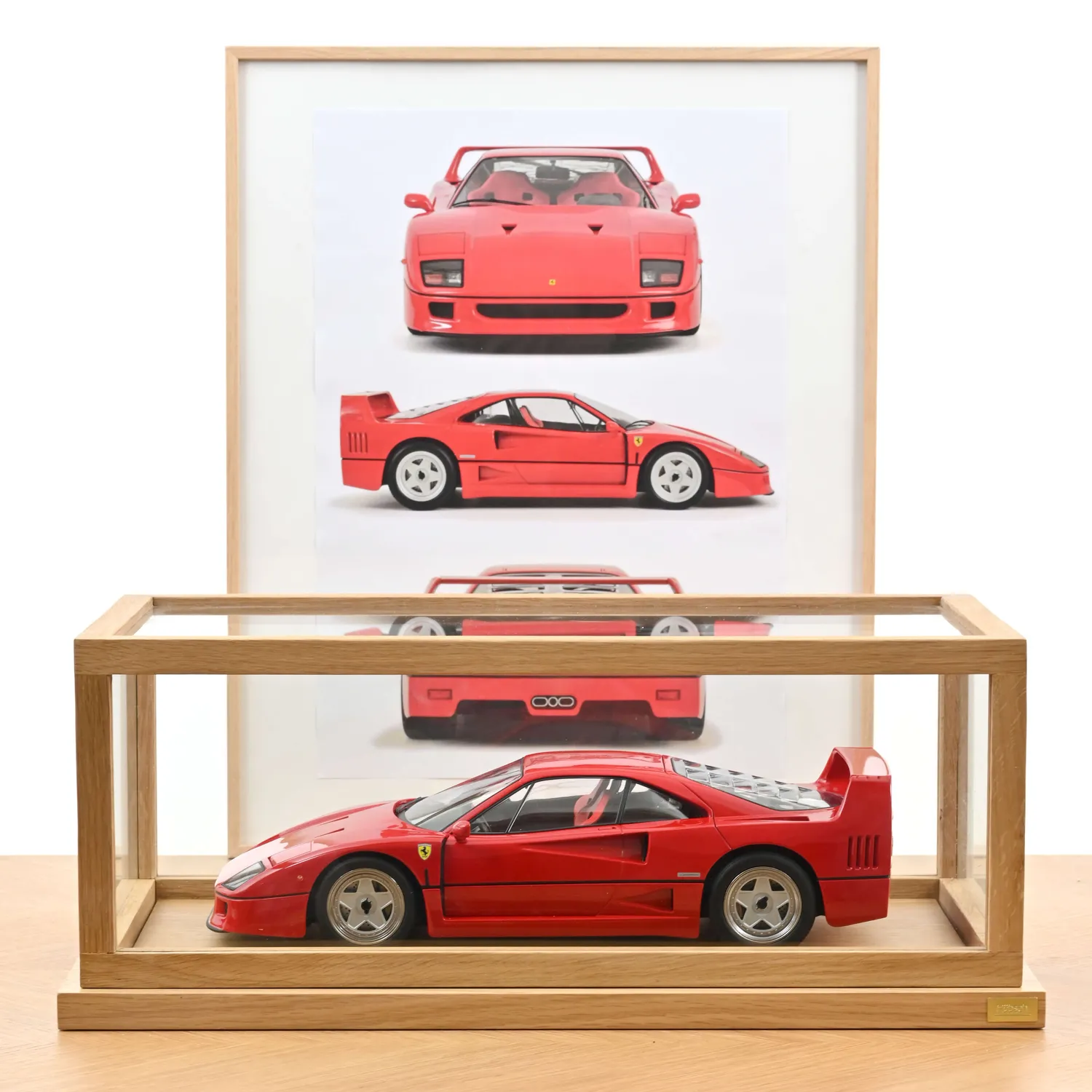Norev Ferrari F40 1987 voiture miniature 1/12 rouge