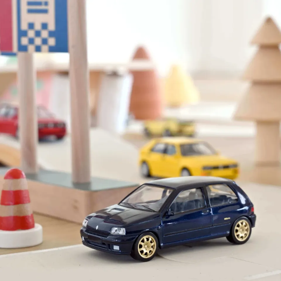 Norev Renault Clio Williams 1993 jet-car 1/43 bleu