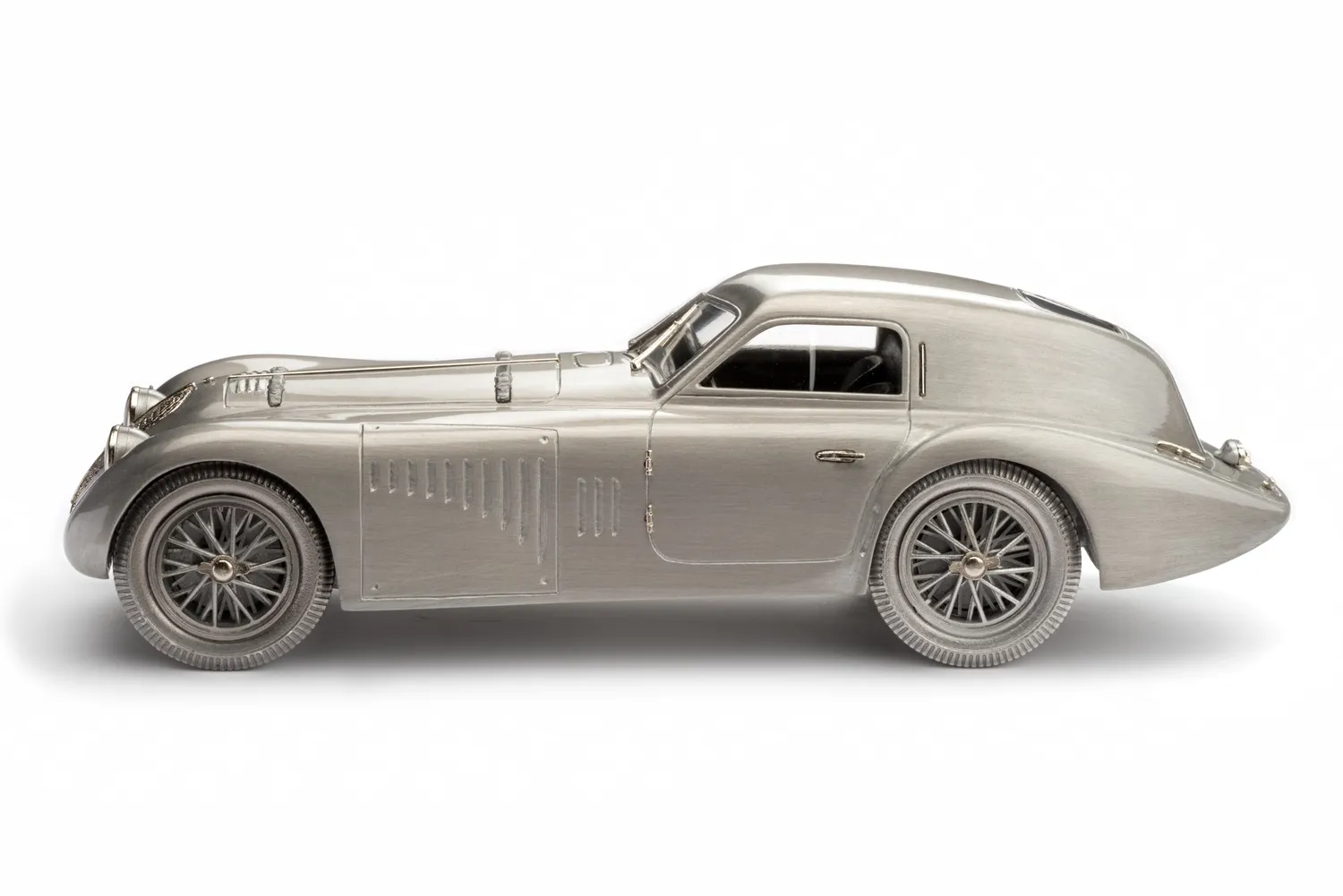 Alfa Romeo 8C 2900 B Speciale Le Mans miniature 1/31 argent rouge