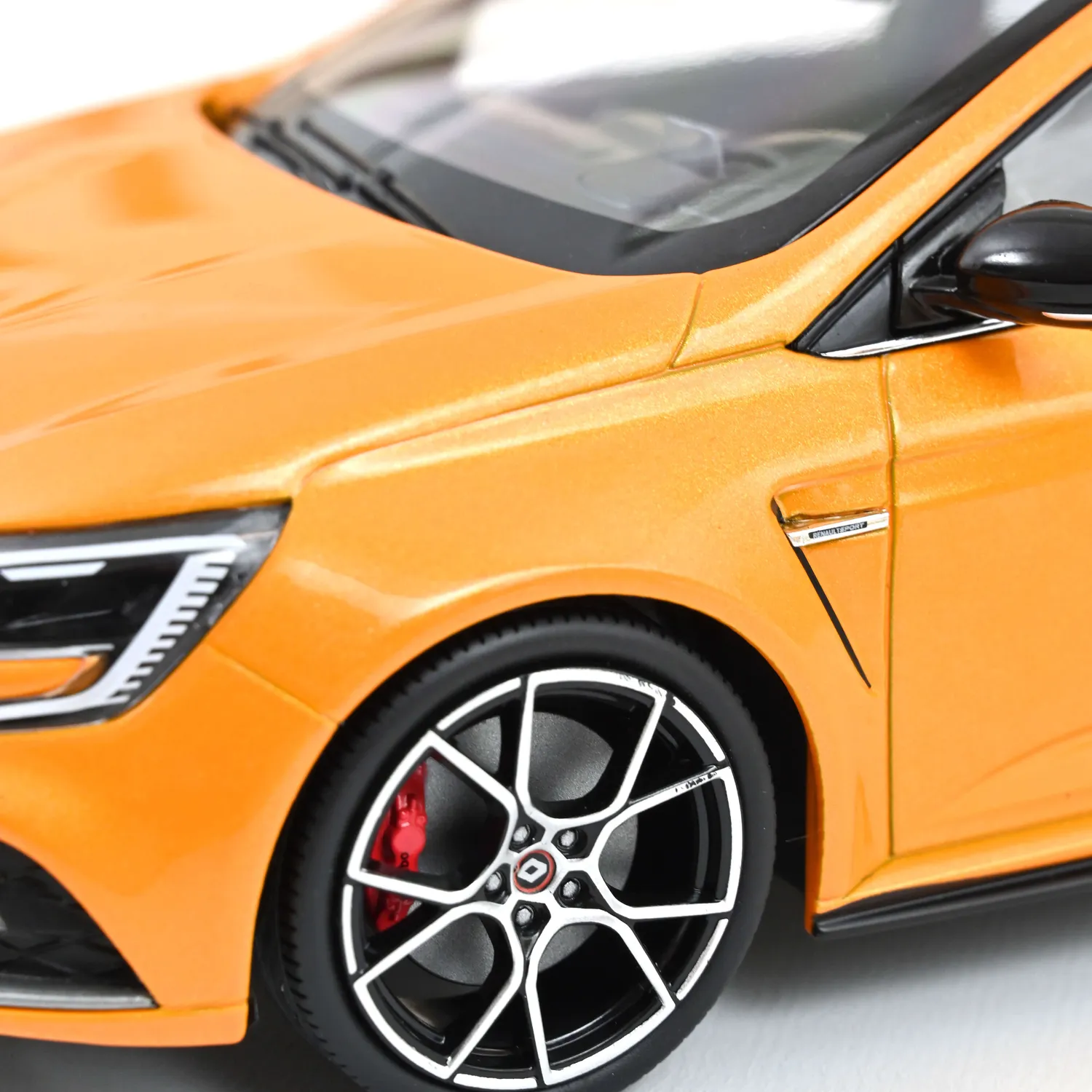 Norev Renault Mégane R.S. Trophy 2022 miniature 1/18 orange