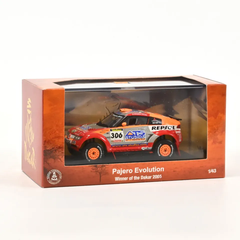 Norev Mitsubishi Pajero 2005 miniature 1/43 SUV