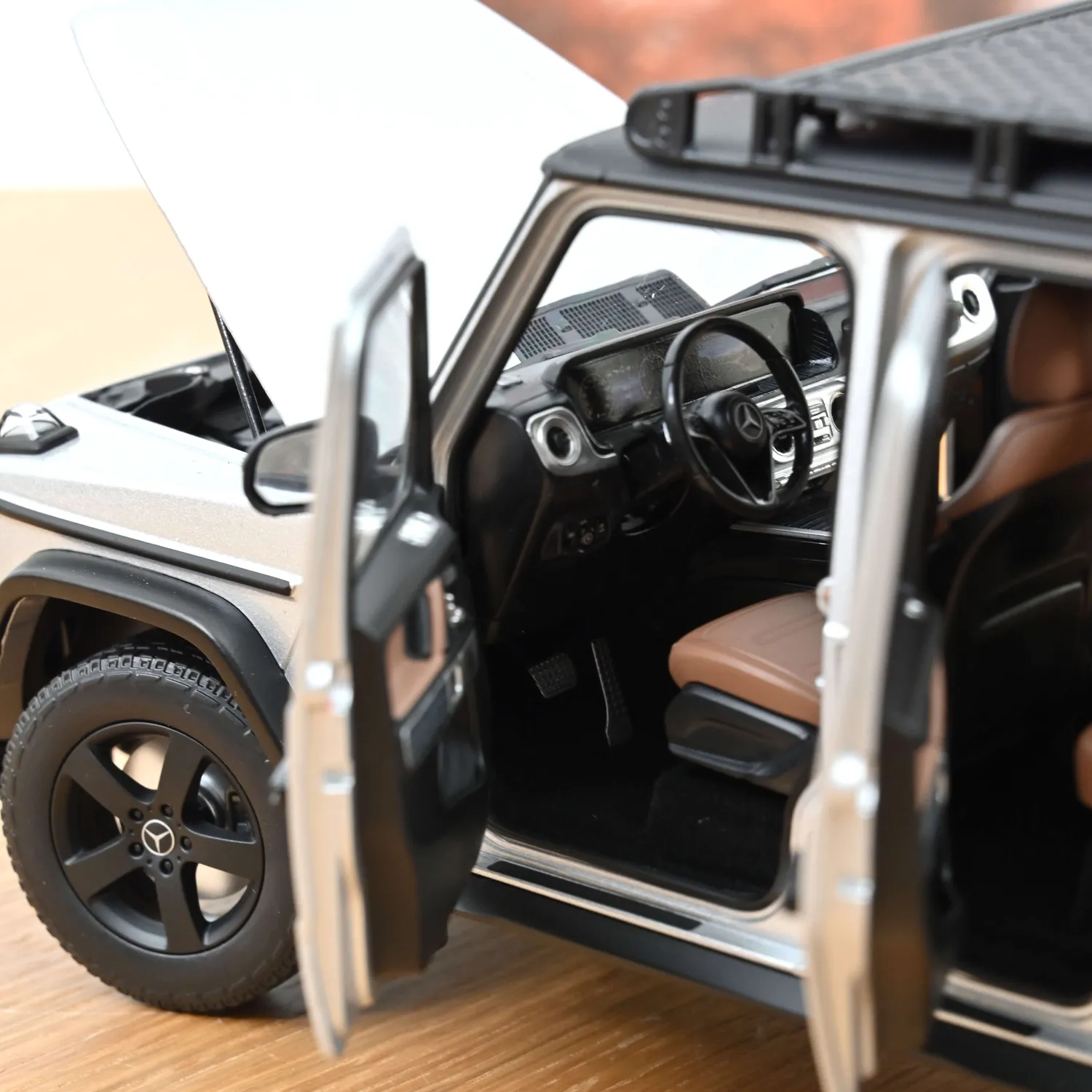Norev Mercedes Classe G 2024 miniature 1/18 argent